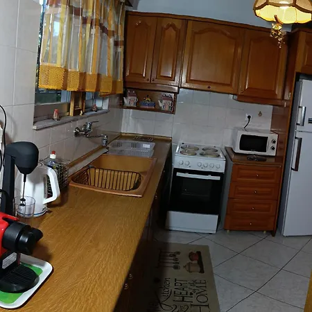 Sofia's 9min. Athens Airport Apartment Artemida (Attica)